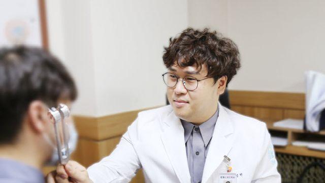 누워 있을 때 어지러운 이석증, 엉뚱한 곳으로 들어간 돌 제자리 찾기