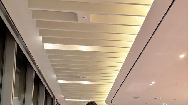 오마이걸 효정, '비율 갑' 와이드팬츠 룩... 