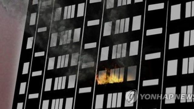 마포구 도화동 아파트 고층서 불…인명피해 없어(종합)