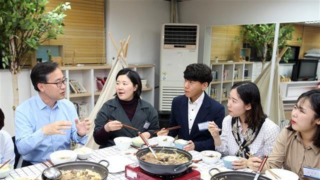 커뮤에서 논란중인 사람마다 갈리는 식사타입