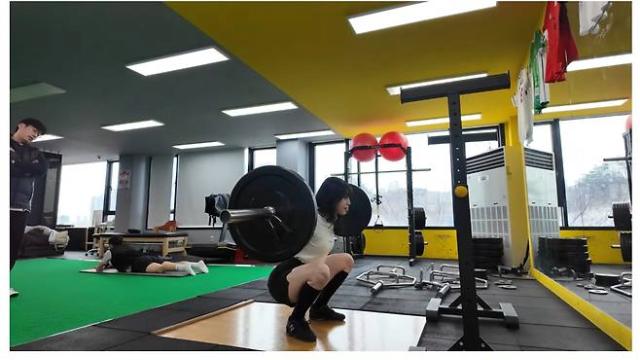 국대 출신 미녀 레슬러가 남자 친구를 안 만드는 이유 