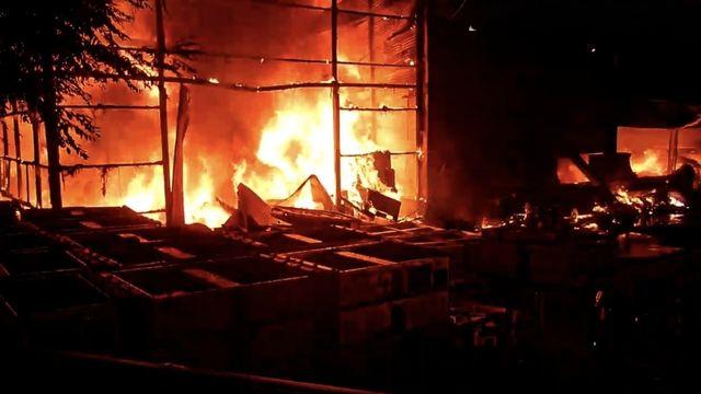 화성 폐배터리 재생 공장 건물서 화재…대응 1단계 발령