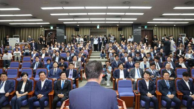 민주, 24일 의원총회서 '3대 특검' 개정안 당론 발의 여부 등 논의