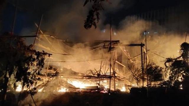 과천 갈현동 비닐하우스 창고서 화재…“인명피해 없어”