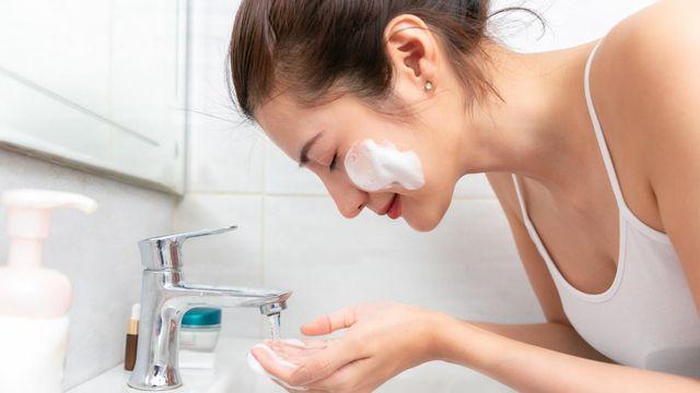 “세수했다가 죽을 뻔”…수돗물서 ‘뇌 먹는 아메바’ 검출된 호주