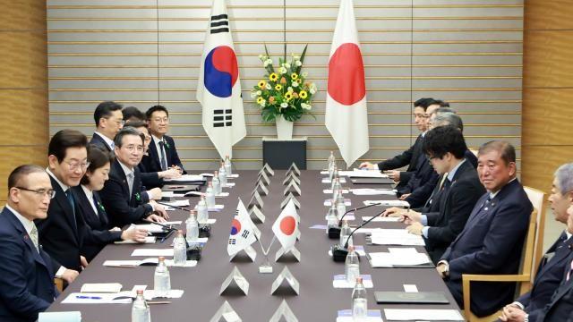 [전문] 이재명·이시바, 한·일 관계 발전 방향 논의