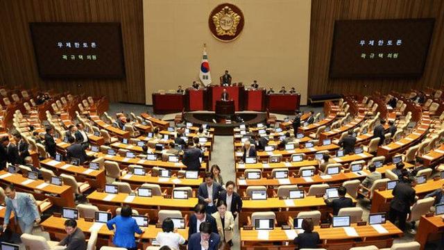 2차 상법 개정안, 국회 본회의 상정…여야 필리버스터 대치(종합)