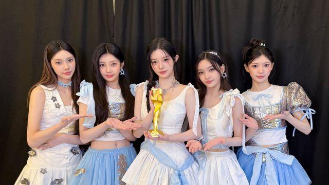 아일릿 ‘마그네틱’, 中 시상식 ‘TIMA’서 수상… ‘연간 해외 인기 노래’