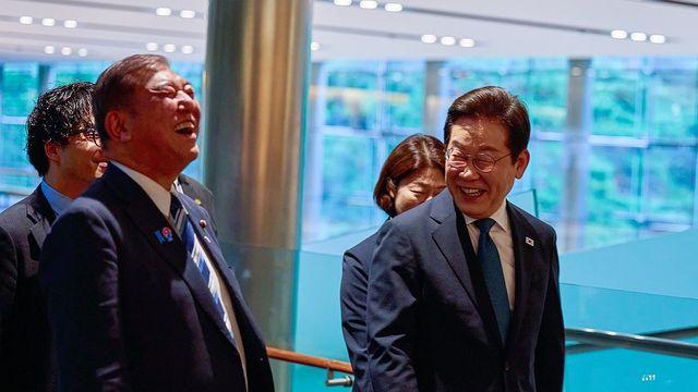北, 한일정상회담에 