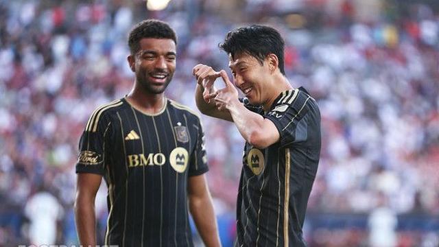 손흥민의 미국 1호 ‘찰칵’ 세리머니 작렬! 프리킥 데뷔골, 그러나 댈러스와 1-1 [LAFC 리뷰]