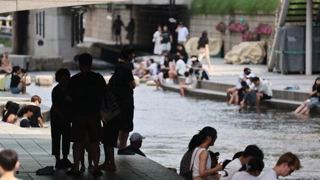 전국 대부분 지역에 비 소식…서울 낮 최고 32도[오늘날씨]