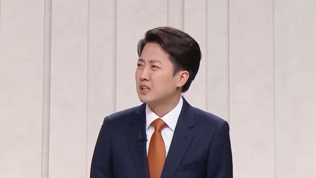 직장인 10명 중 7명 