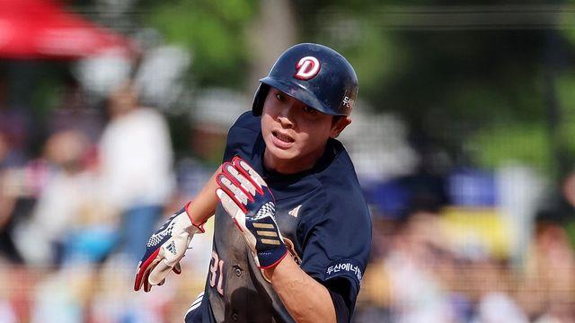 1천795경기…프로야구 두산 정수빈, 구단 최다 출장 신기록