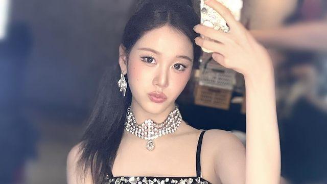 재이, 블랙 주얼 드레스에 담은 아시아 투어 엔딩 포즈