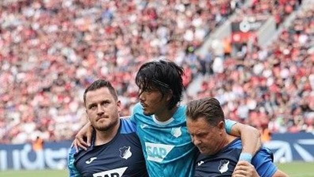 [오피셜] ‘월드컵 1년도 안 남았는데’ 일본 국대 DF, 전방 십자인대 파열→수술대 오른다