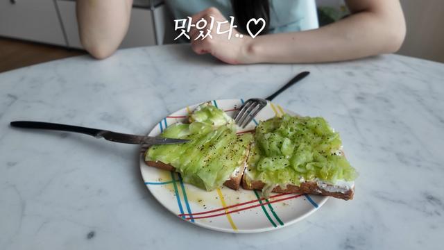동안의 아이콘 안소희의 46kg 유지 비결은? 안소희 다이어트 식단 공개