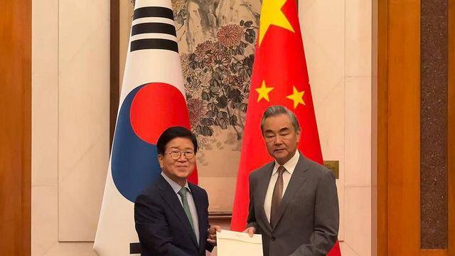 李대통령 방미 기간 中에 특사단 보내 한중관계 관리