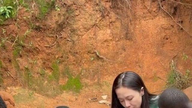 홍수현, 의사와 결혼 후 근황…아프리카서 따뜻한 나눔