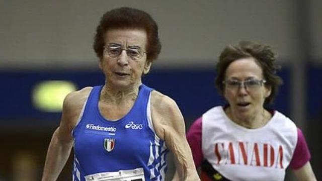'200ｍ 50초' 뛰는 92세 할머니…건강 비결 묻자 