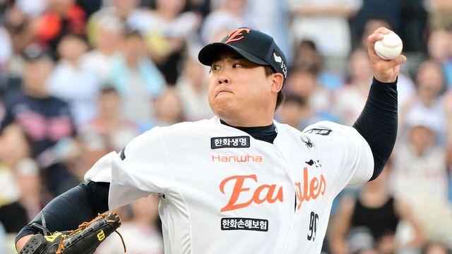 'RYU 4일 휴식' 승부수! 한화 우승 경쟁 불씨 살릴까…'상성 극악' 79패 최약체, 1·2·3선발 동반 출격