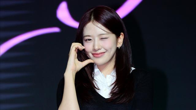 안유진, 논란된 ‘골든’ 커버 솔직 심경 “제가요? 아직 멀었죠”