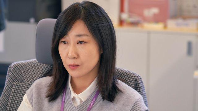 라미란, '코인 투자' 뛰어든다…주식·창업 다 실패 