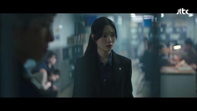 '에스콰이어' 정채연, 홍수현의 폭행 혐의 무죄 받아냈다