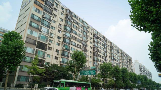 '도대체 얼마나 벌고 있나 봤더니..' 올해 서울에서 아파트 매입한 사람들의 너무 놀라운 평균 '1년 소득'