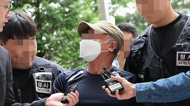 접근금지 풀리자 아내 살해한 60대 