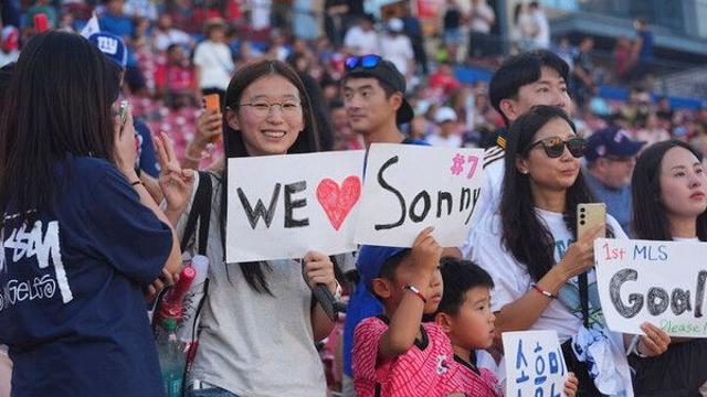 스타 효과 톡톡히 보는 LAFC…
