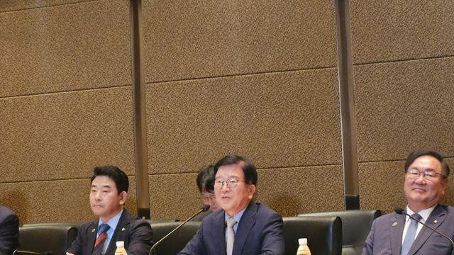중국 특사단 “법 테두리 벗어나는 반중 시위, 확고히 단속 필요”
