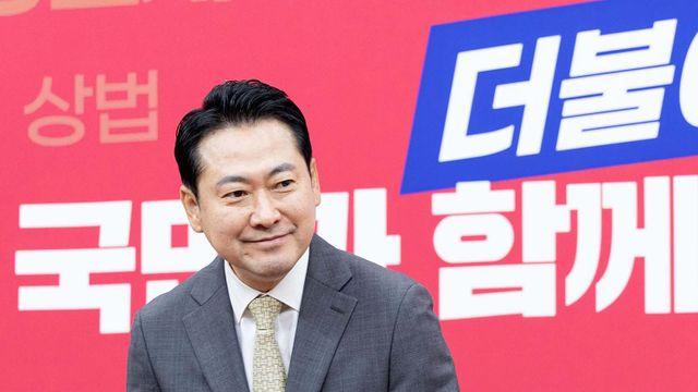장동혁 국힘 대표 “이재명 정권 끌어내리는 데 모든 것 바치겠다”