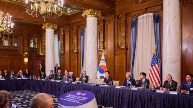 한-미 '제조업 르네상스' 연다…조선·원자력 등 11개 계약·MOU 체결
