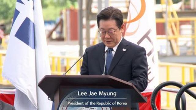 美 한화조선소 찾은 李대통령…