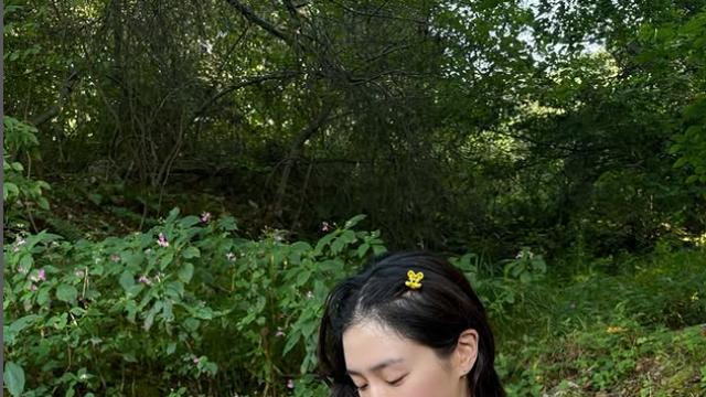 할머니가 입던 ‘몸빼’, 박규영이 입었더니 벌어진 일 [입스타그램]