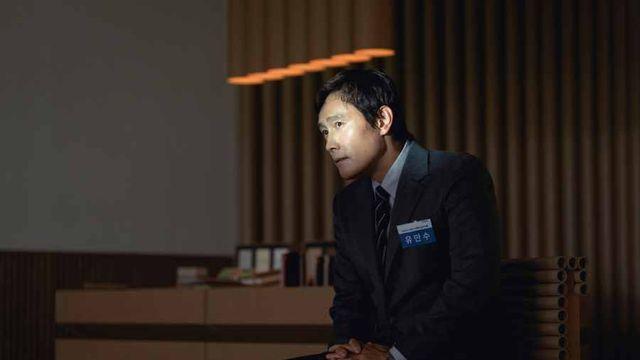 박찬욱 감독의 시선으로 본 중년의 치열한 재취업 전쟁 '어쩔수가없다'