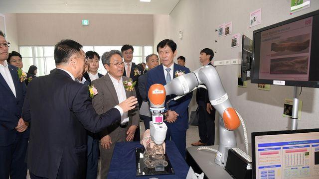 광주 첨단산단에 마이크로의료로봇 개발지원센터 준공