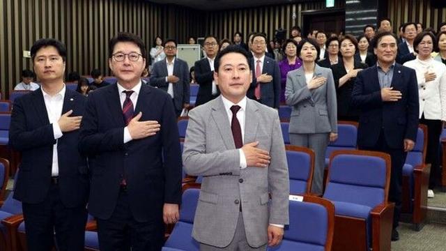 국힘, 새 지도부 출범 이후 첫 연찬회…정기국회 앞두고 대여 투쟁 전략 논의