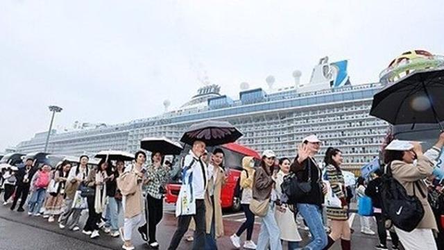 中 단체관광 무비자에 인천항 '들썩'…카페리·크루즈 활력 되찾나