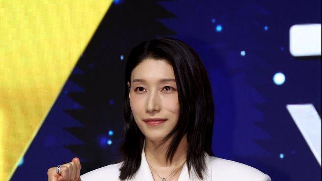 ‘식빵언니’→‘신인감독’으로…김연경, 예능으로 배구계에 생기 넣는다 [IS신작]