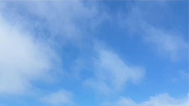 엄지원, 필드 위 스포티 감성…‘독수리 5형제’ 광숙과 또 다른 매력