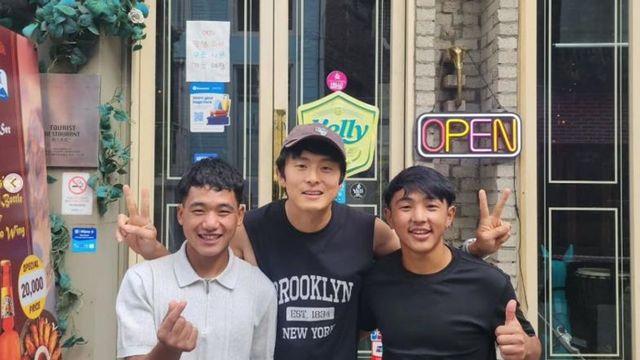 기안84, ‘태계일주’ 셰르파 타망·라이와 감동 재회…”행복하렴”