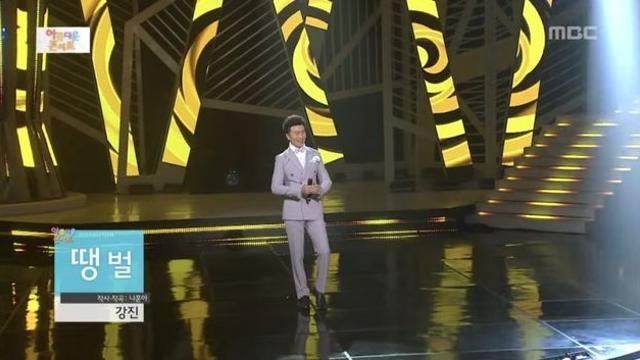 히트곡이다 vs 아니다