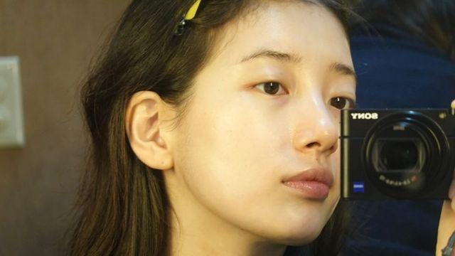 넓은 미간이 고민이라면 주목! 카리나, 수지, 아이유의 미간 보완법은 무엇?
