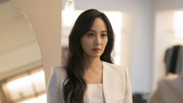 '3년만 복귀' 유진, 남편과 이혼 전쟁 나선다 (퍼스트레이디)