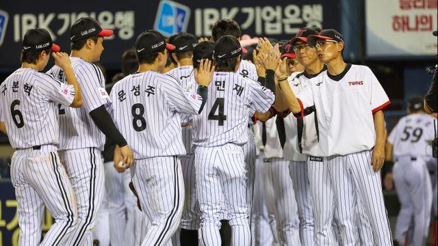 LG 8월 잔여경기 반타작만 해도 구단 역사 새롭게 쓴다