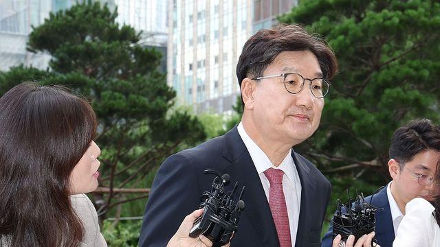 권성동, 김건희특검 피의자 조사 출석…