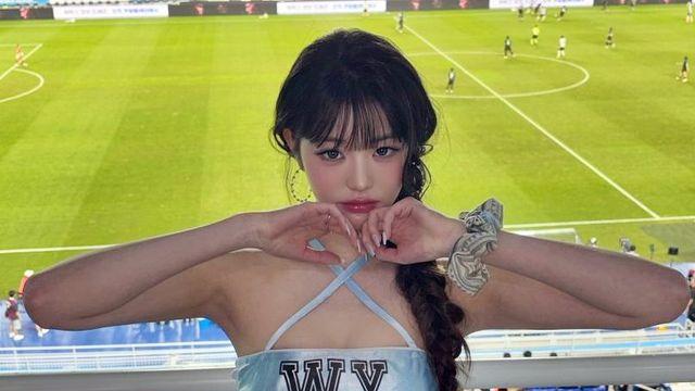 축구장에 간 아이브 장원영