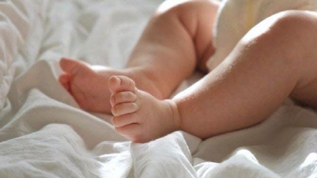 엎어 재운 ‘생후 83일’ 아기 숨져…부부는 같이 낮잠