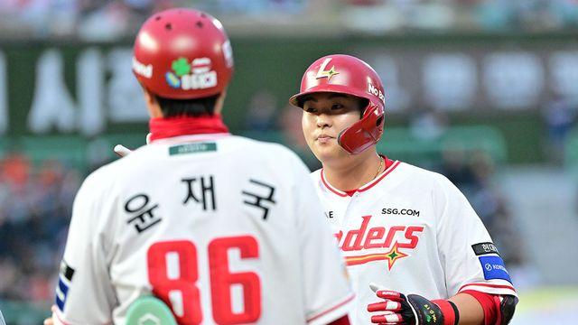 '드디어 침묵 깼다' SSG 고명준, KIA 김건국 상대 3점포→2년 연속 두 자릿 수 홈런 달성 [인천 라이브]